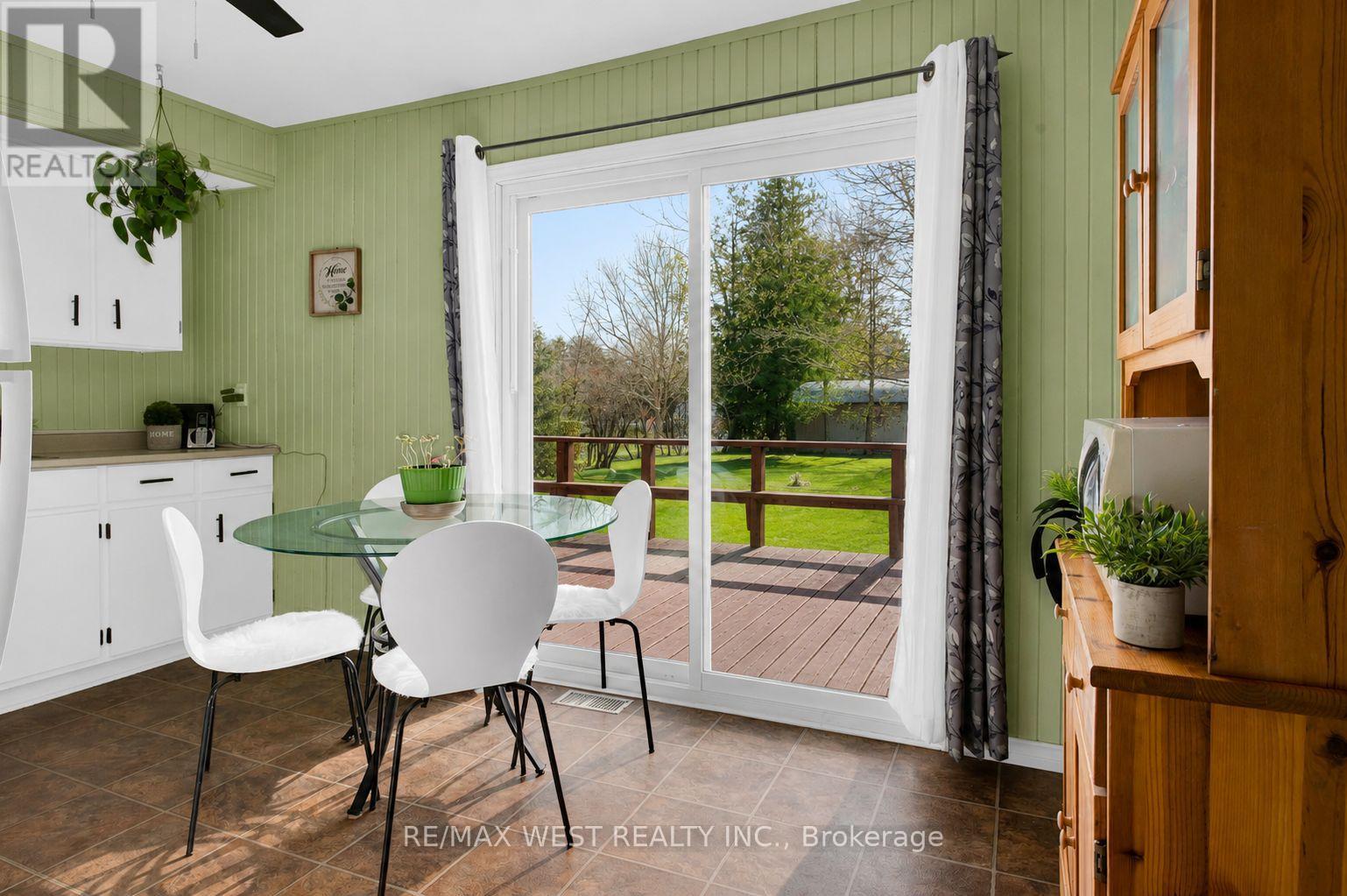 15 MILLWOOD ROAD - 4