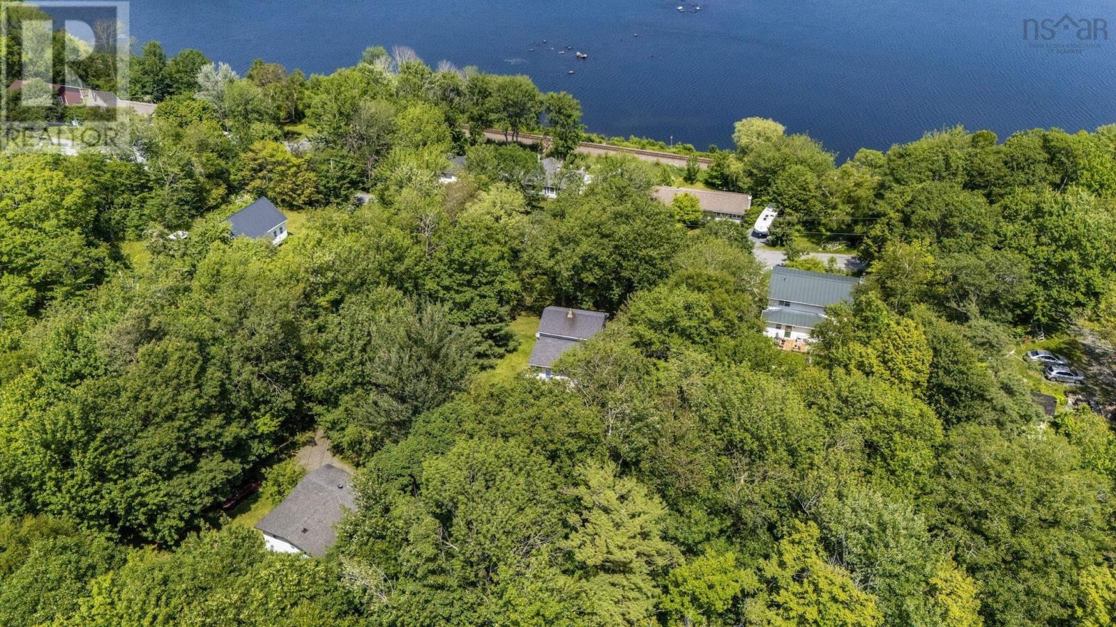 161 Lakeview Road - 44