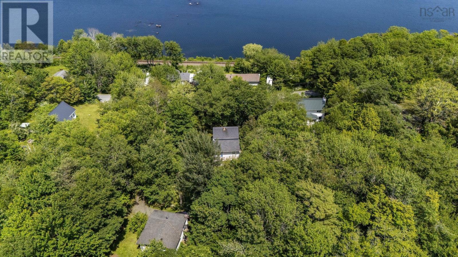 161 Lakeview Road - 43