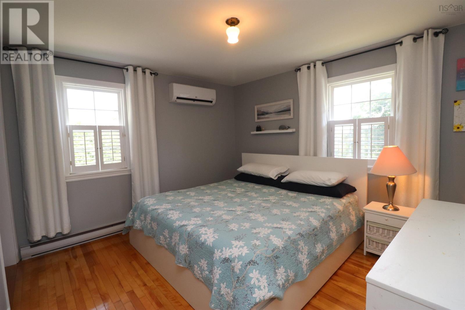578 GREENFIELD Road - Image 15