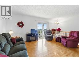 Foyer - 699 Front Mountain Road, Moncton, NB E1C8A2 Photo 11