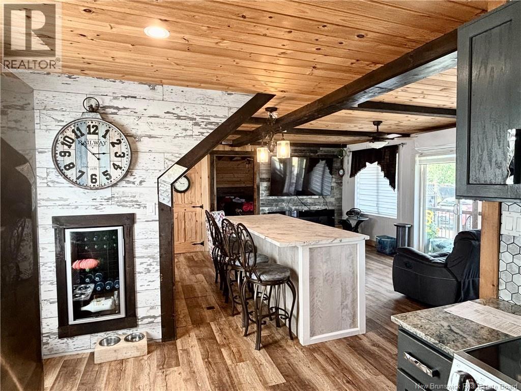3663 rue Luce - 16