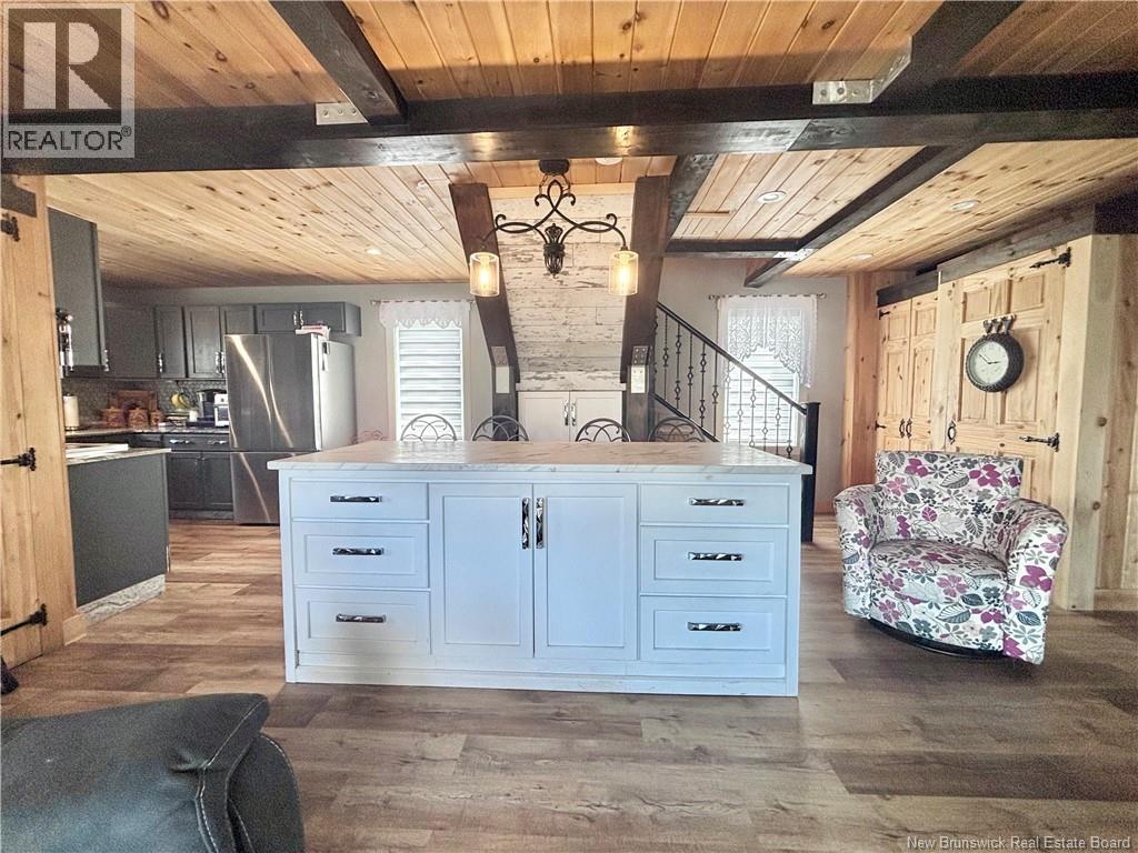 3663 rue Luce - 18