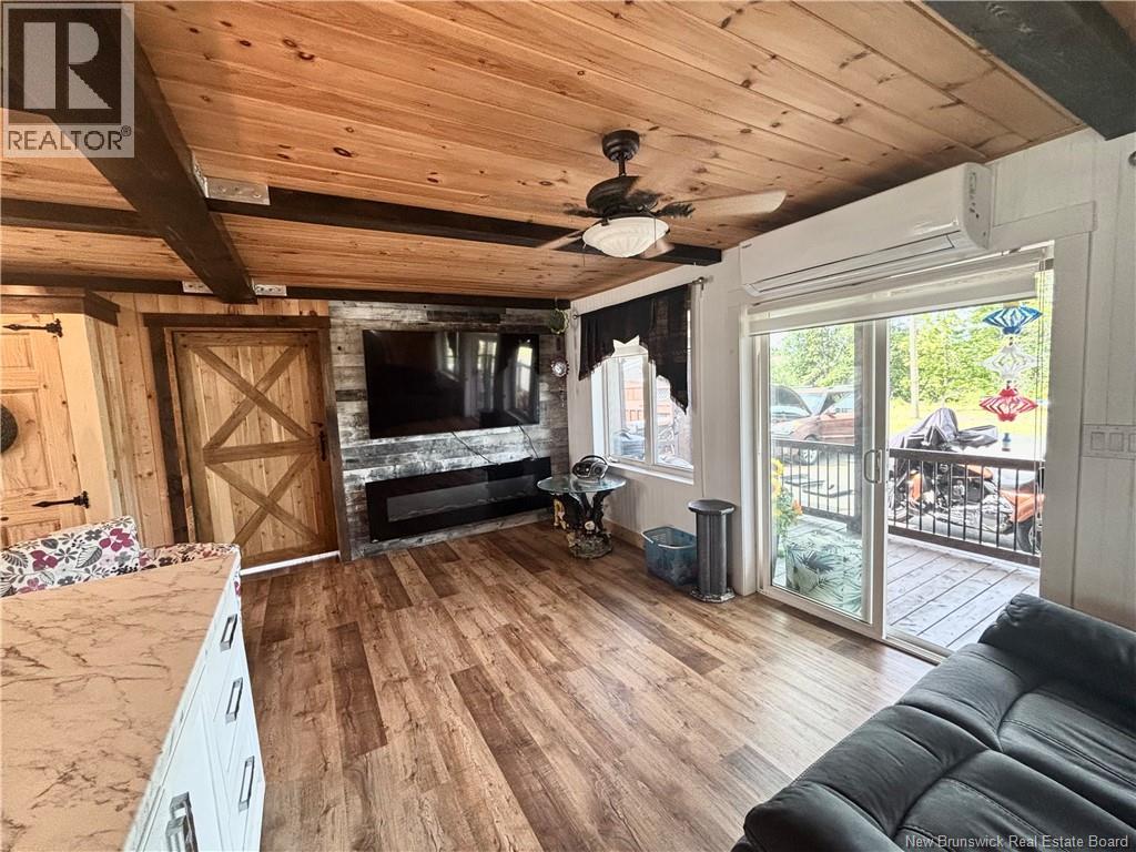3663 rue Luce - 19