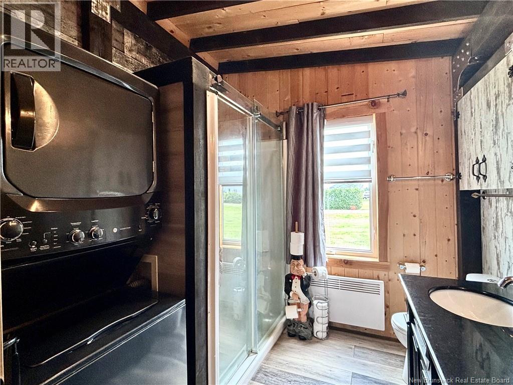 3663 rue Luce - 24