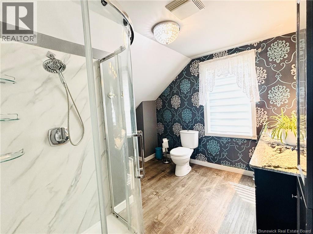 3663 rue Luce - 27