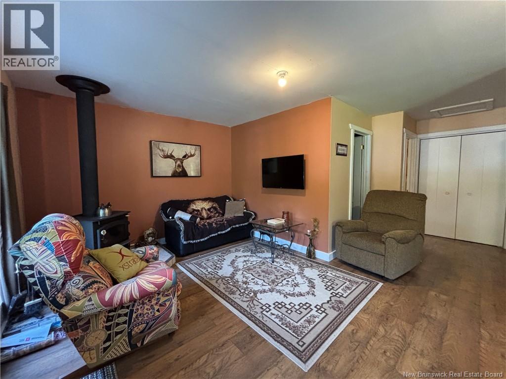 848 C+B Rue Principale - 12