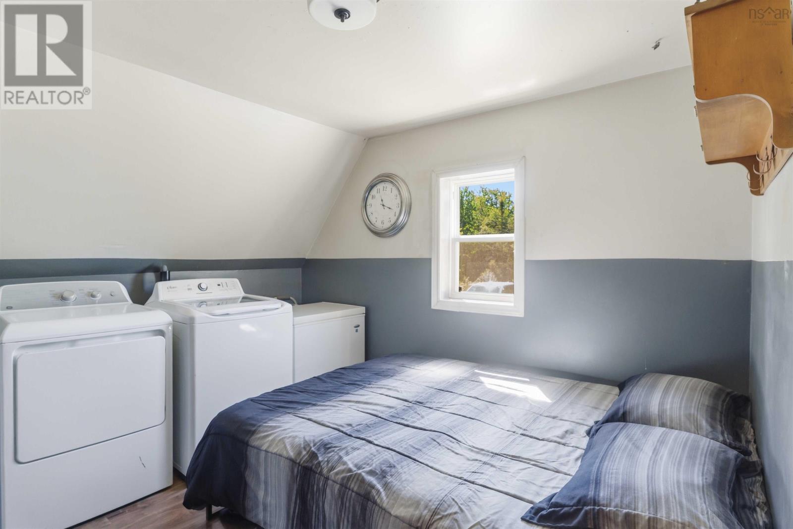 Property 26 of 45 of 552 Beaconsfield Road