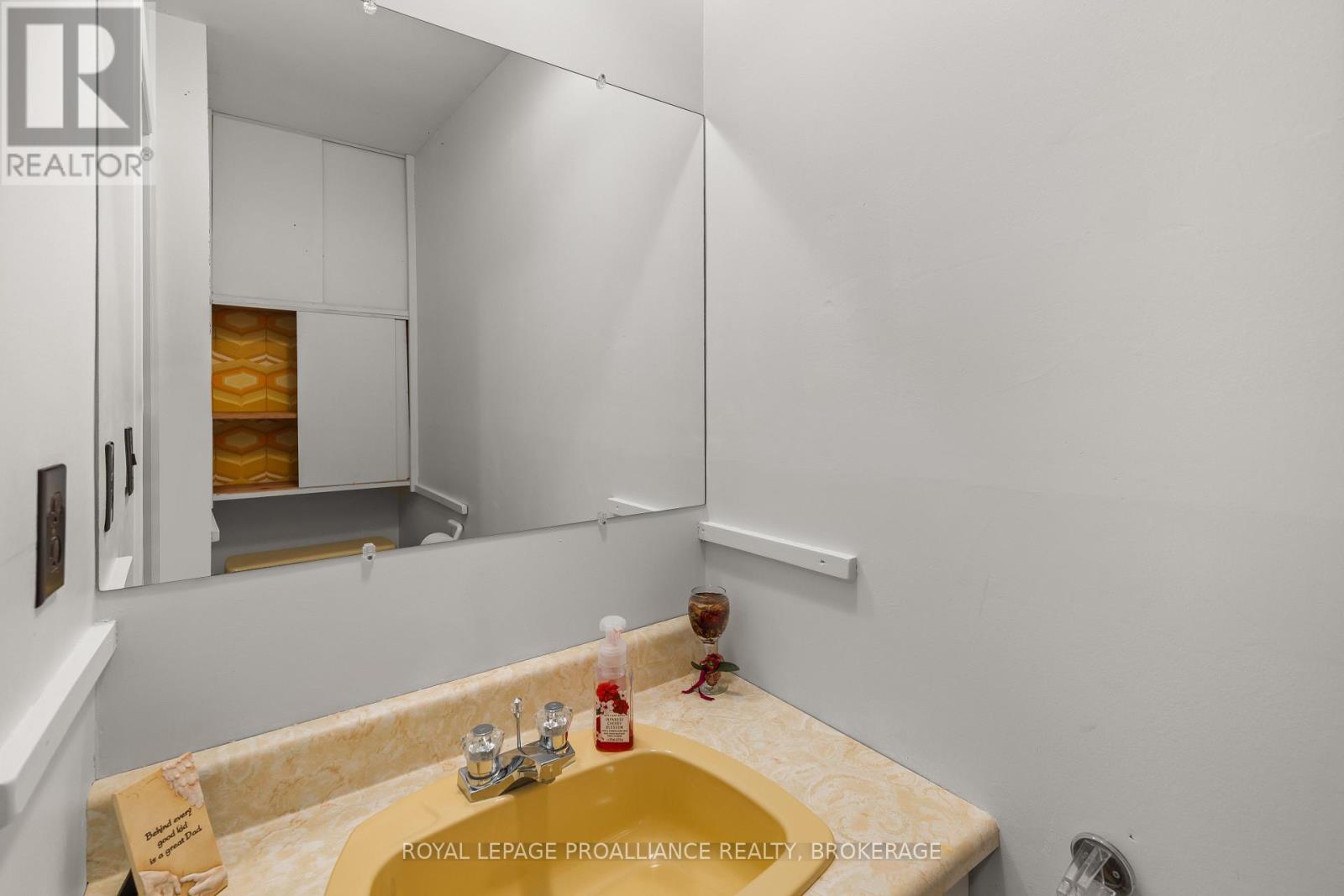 120 CROSS CEMETERY ROAD - 38