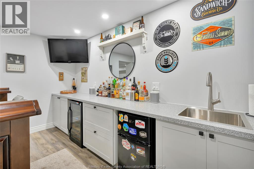 295 CRYSTAL BAY DRIVE - 34