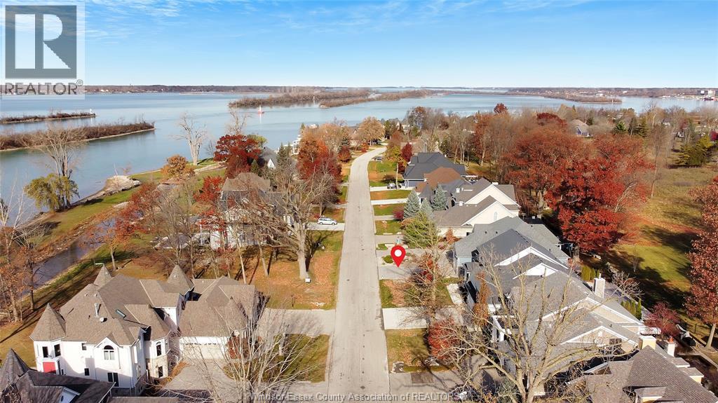 295 CRYSTAL BAY DRIVE - 46