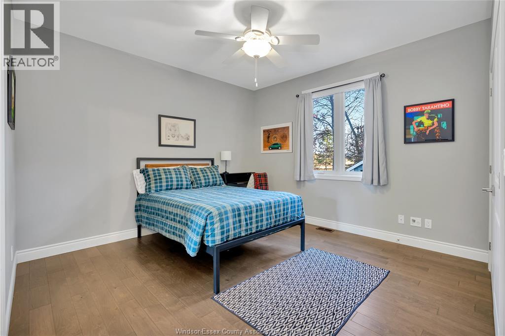 295 CRYSTAL BAY DRIVE - 22