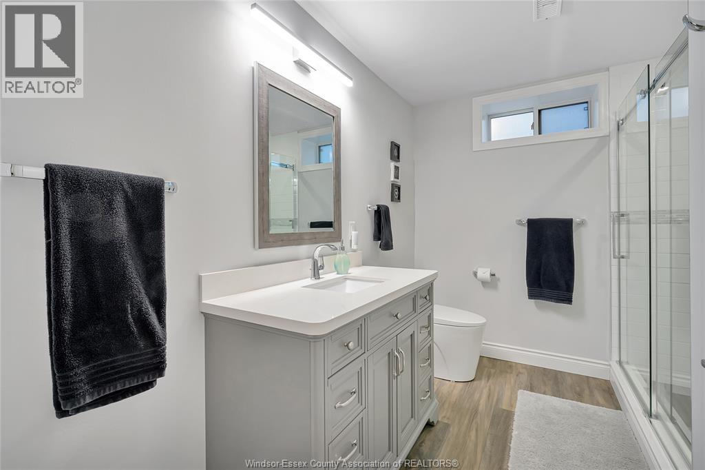 295 CRYSTAL BAY DRIVE - 38