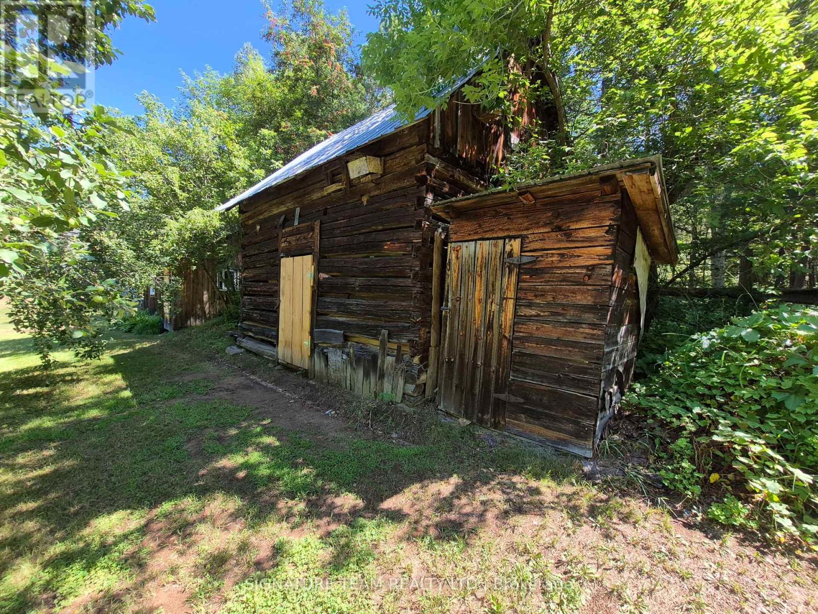 1703 DIVISION ROAD - Image 18