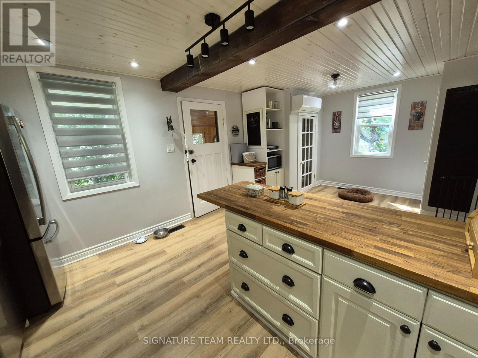 1703 DIVISION ROAD - Image 32