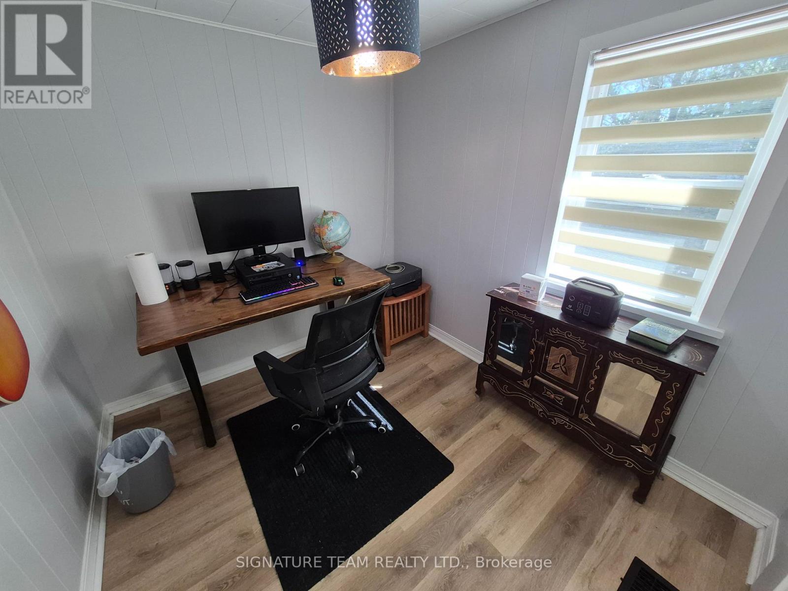 1703 DIVISION ROAD - Image 44