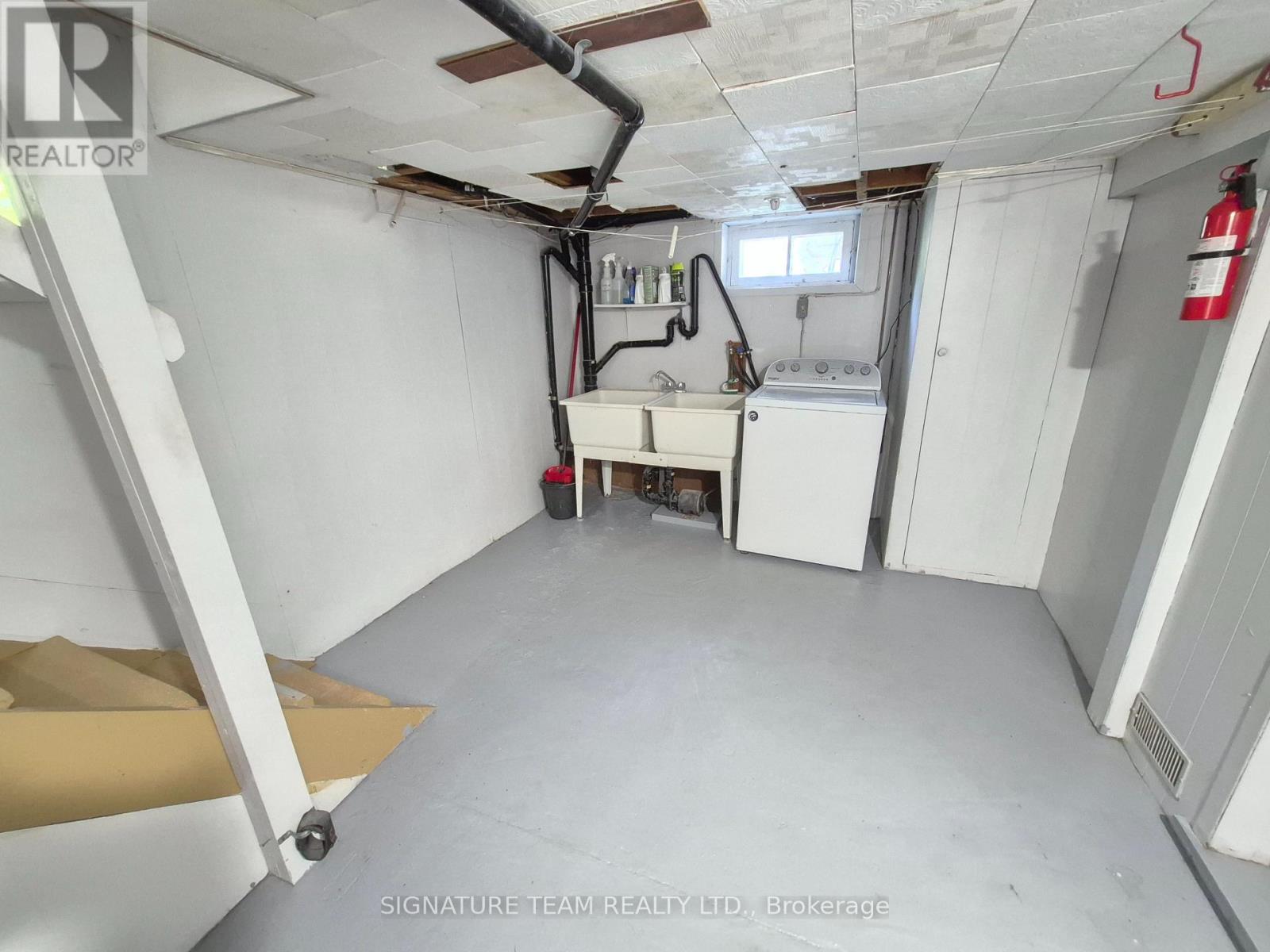 1703 DIVISION ROAD - 45