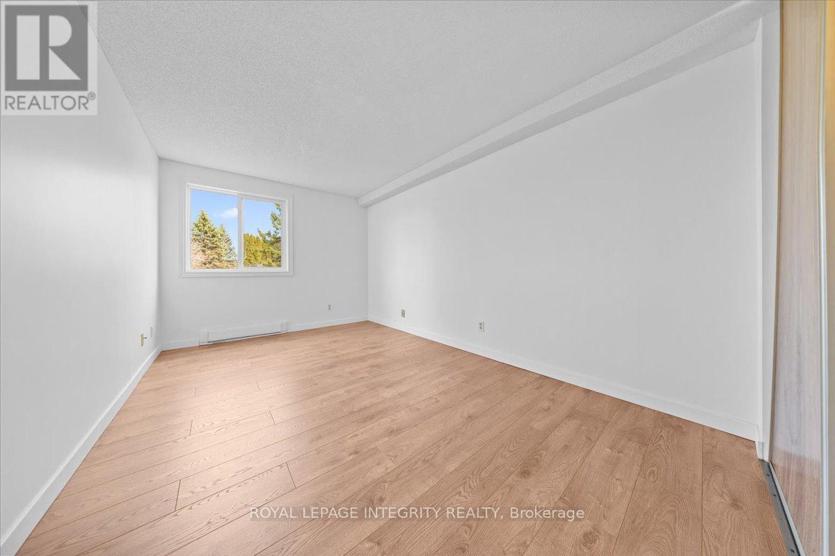 #207 6470 BILBERRY DRIVE - 27