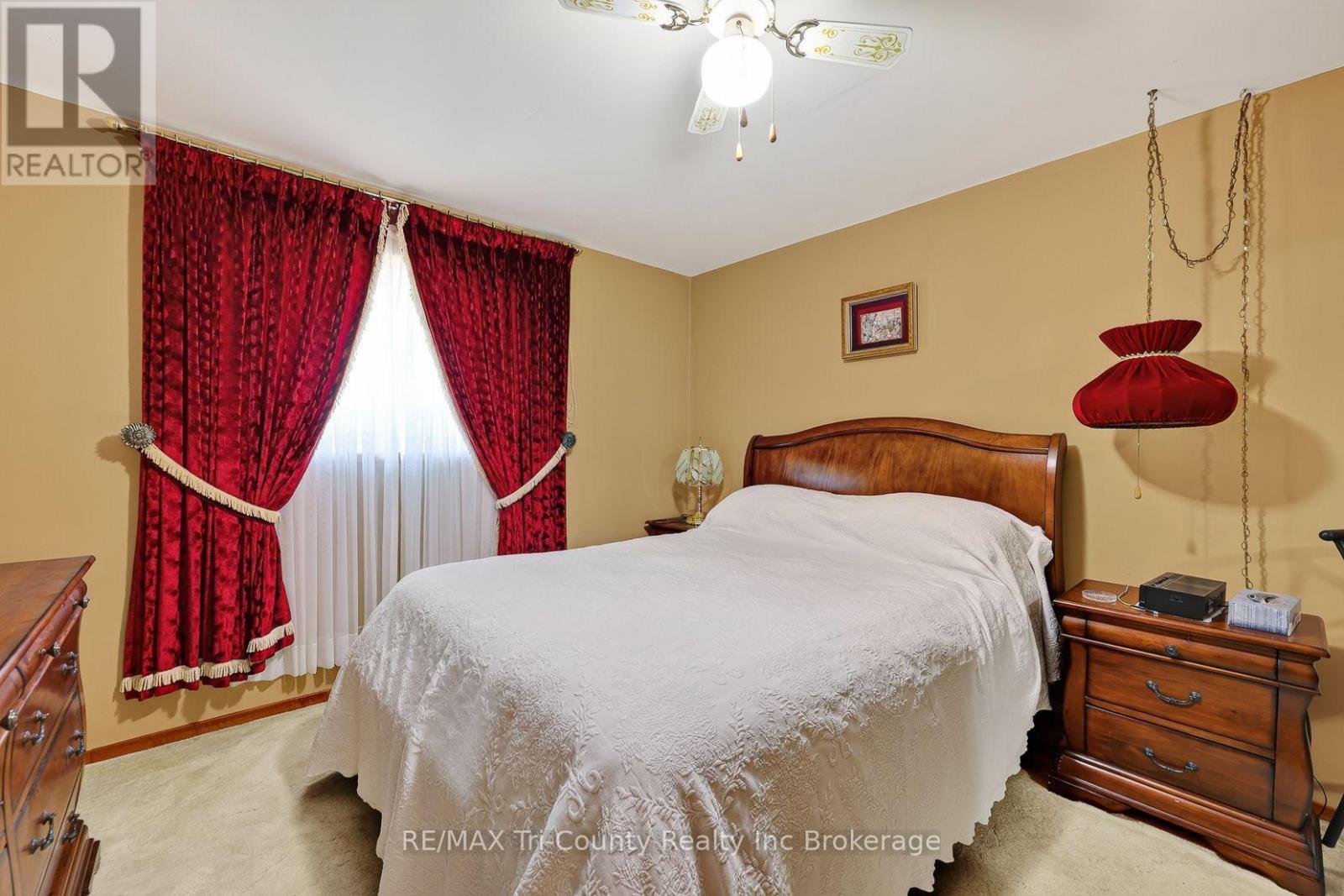 866 NORFOLK COUNTY ROAD 28 ROAD - 26