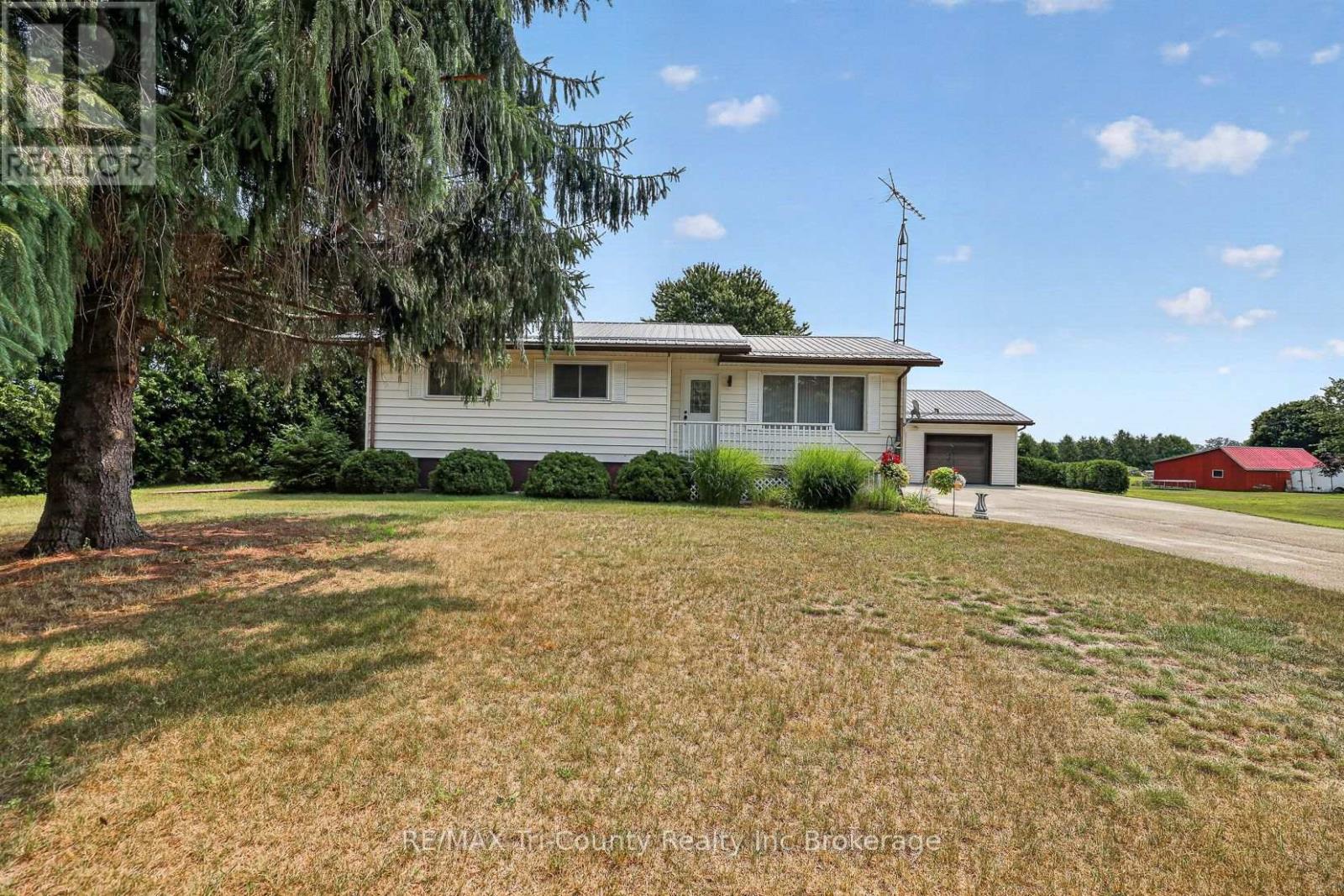 866 NORFOLK COUNTY ROAD 28 ROAD - 46