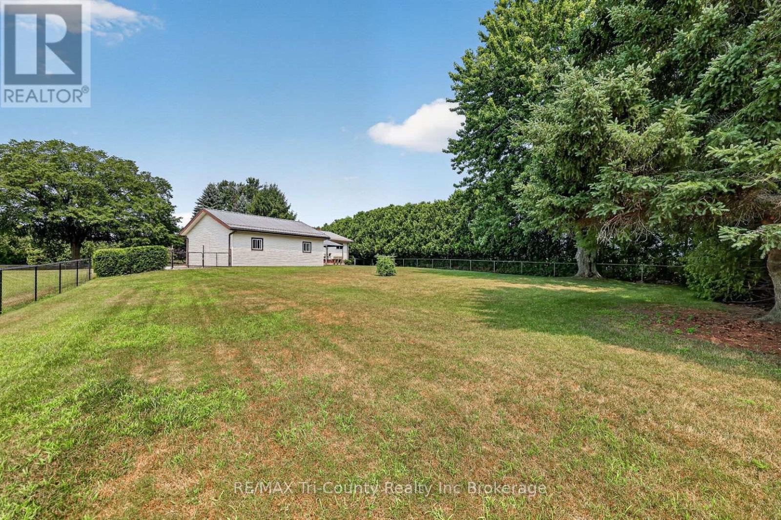 866 NORFOLK COUNTY ROAD 28 ROAD - 9
