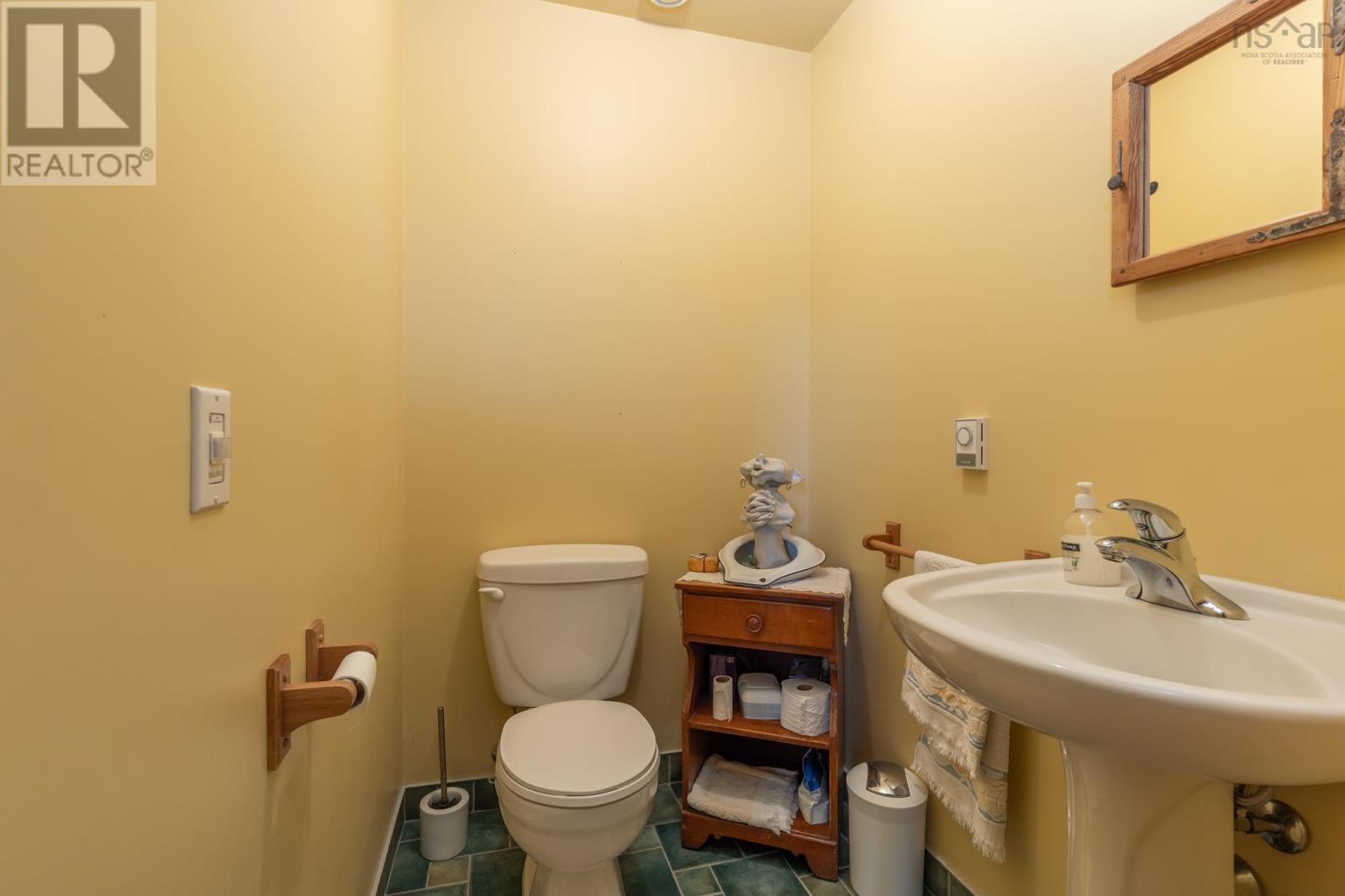 240 Pine Prince Drive - 18