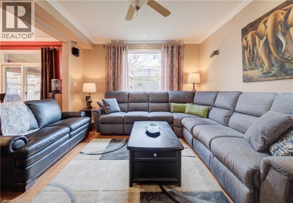 699 COMMONWEALTH Crescent - 15