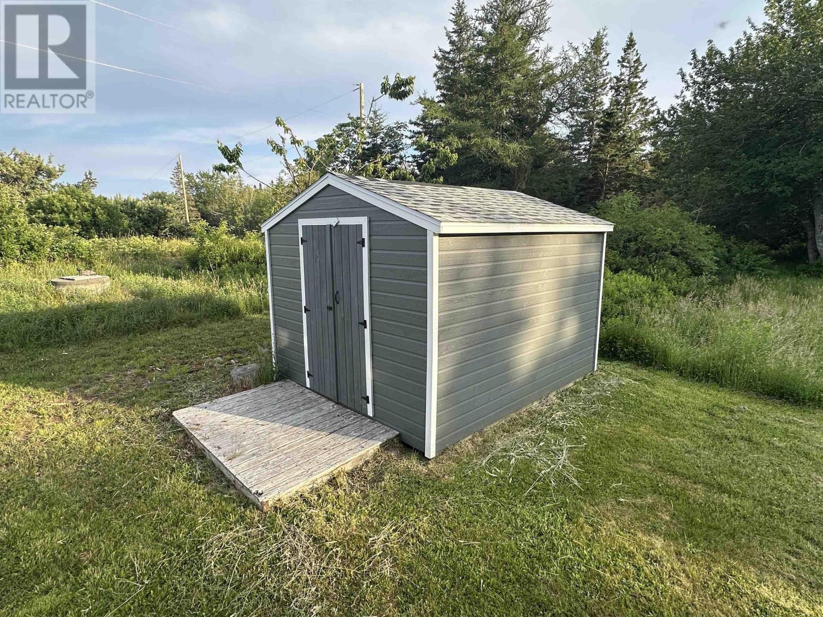 768 Brooklyn Shore Road - Image 25
