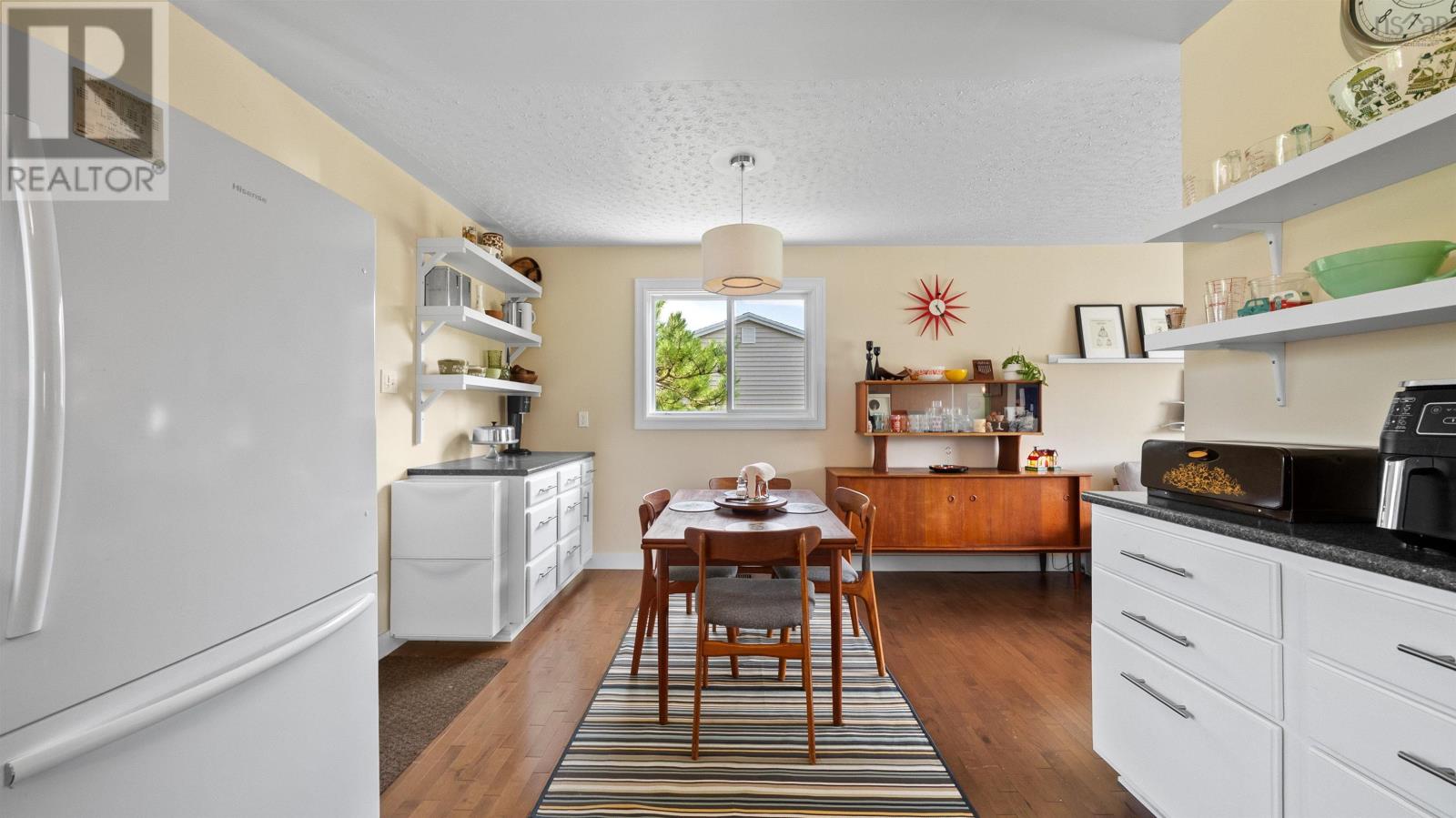 14 Ashgrove Avenue - 10