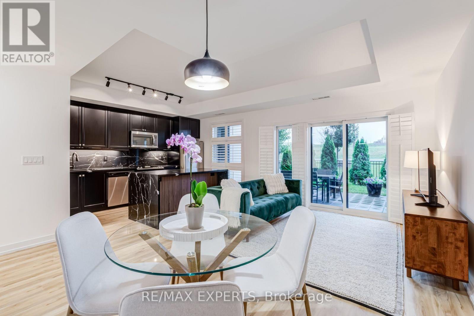 #121 555 WILLIAM GRAHAM DRIVE - Image 17
