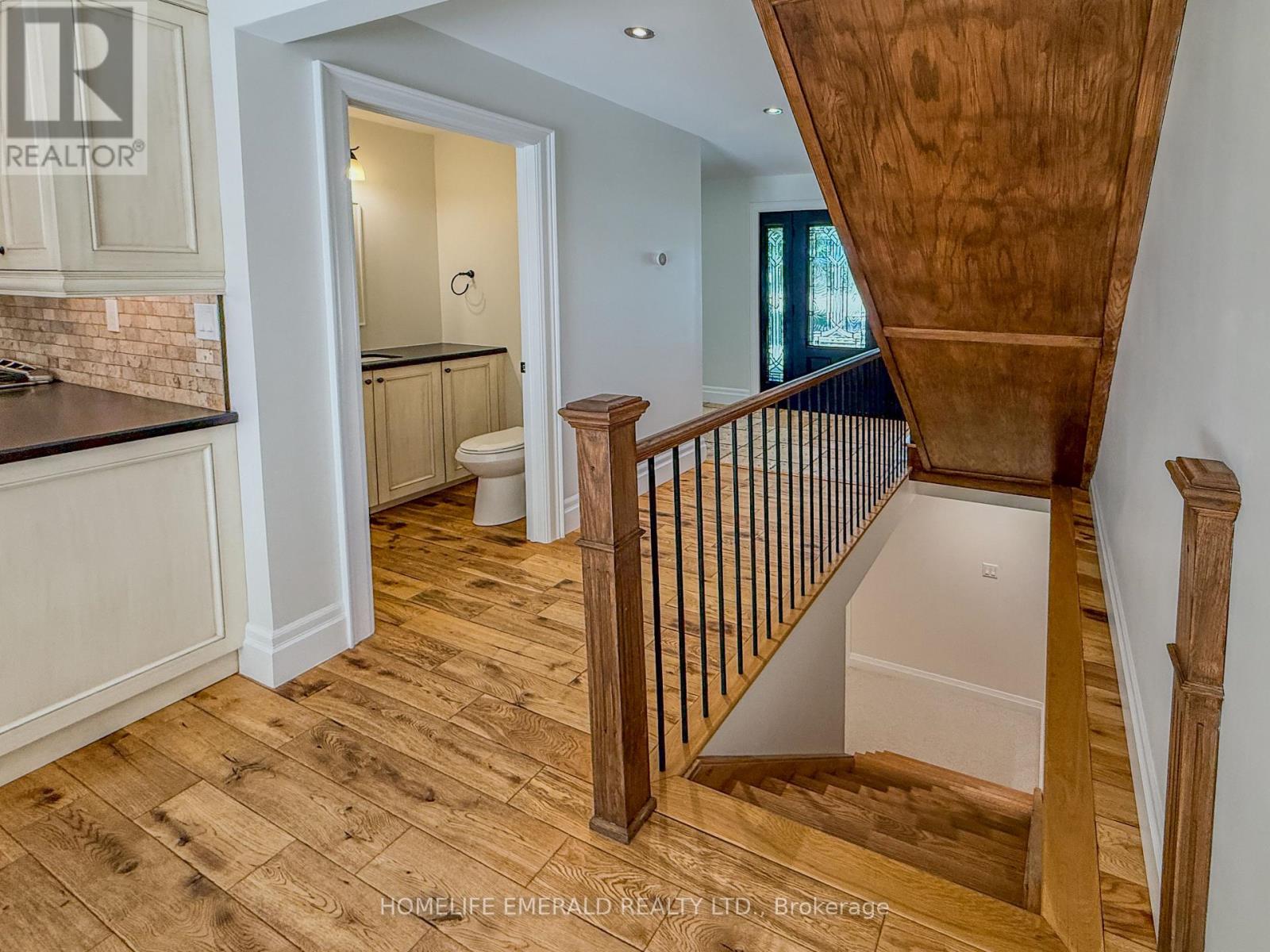 2391 SEADON ROAD - 24