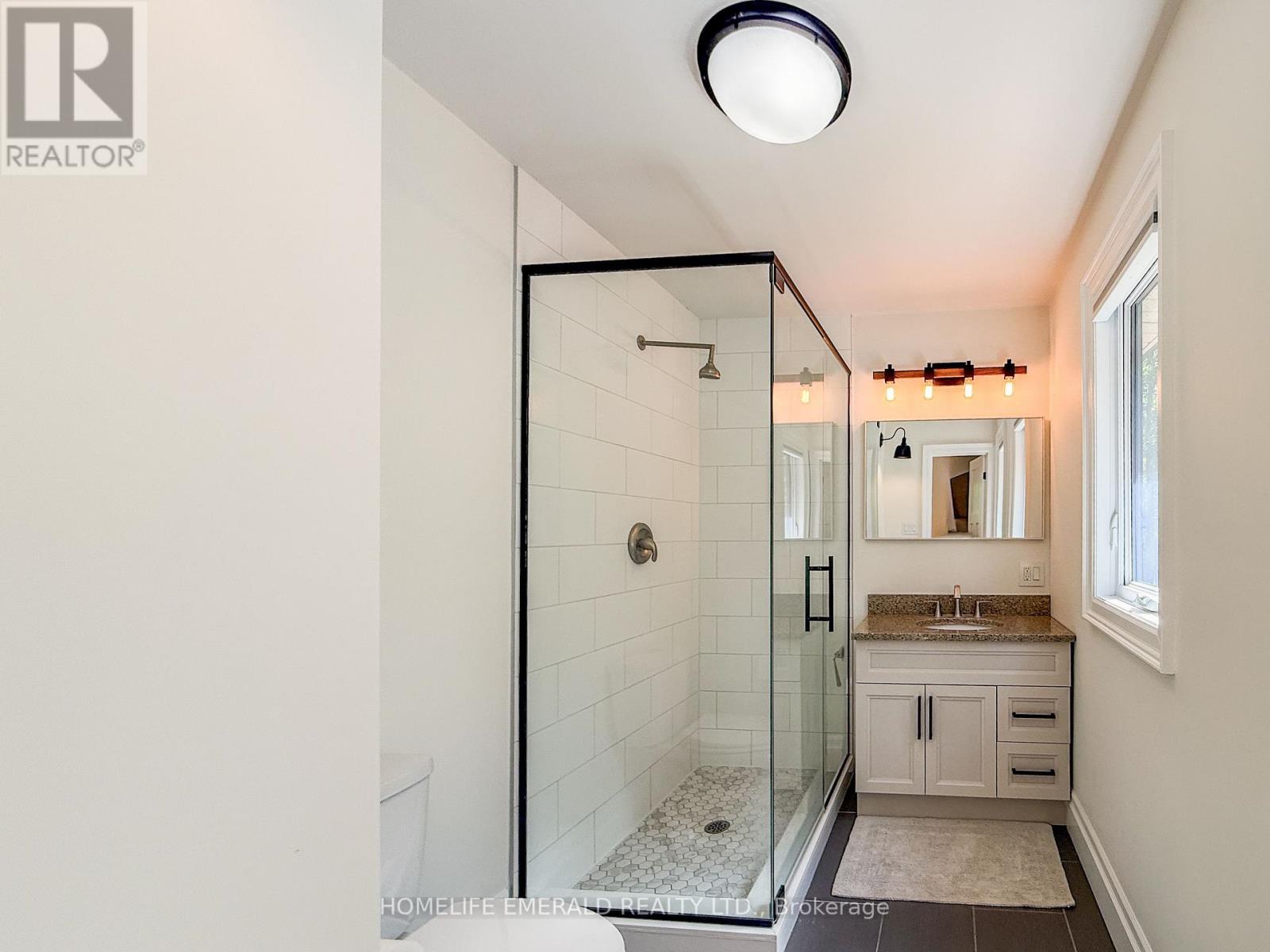 2391 SEADON ROAD - 31