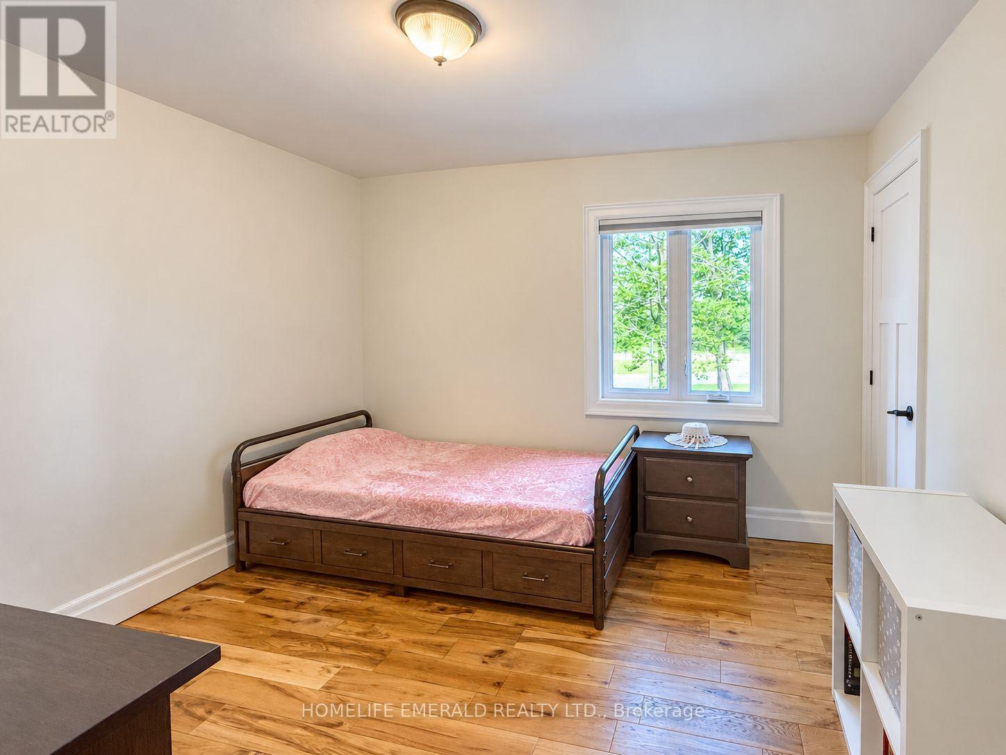 2391 SEADON ROAD - 34