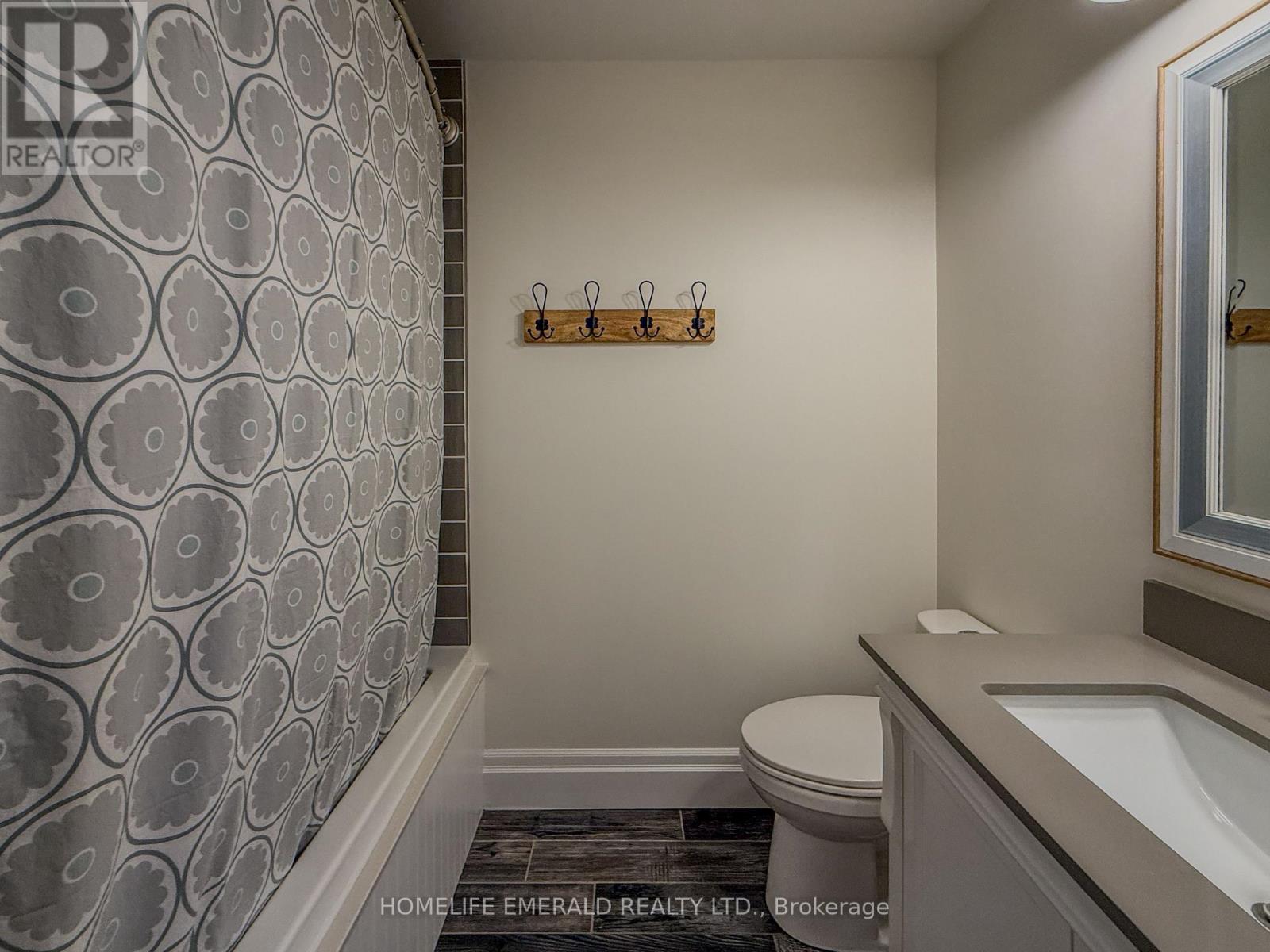2391 SEADON ROAD - 35