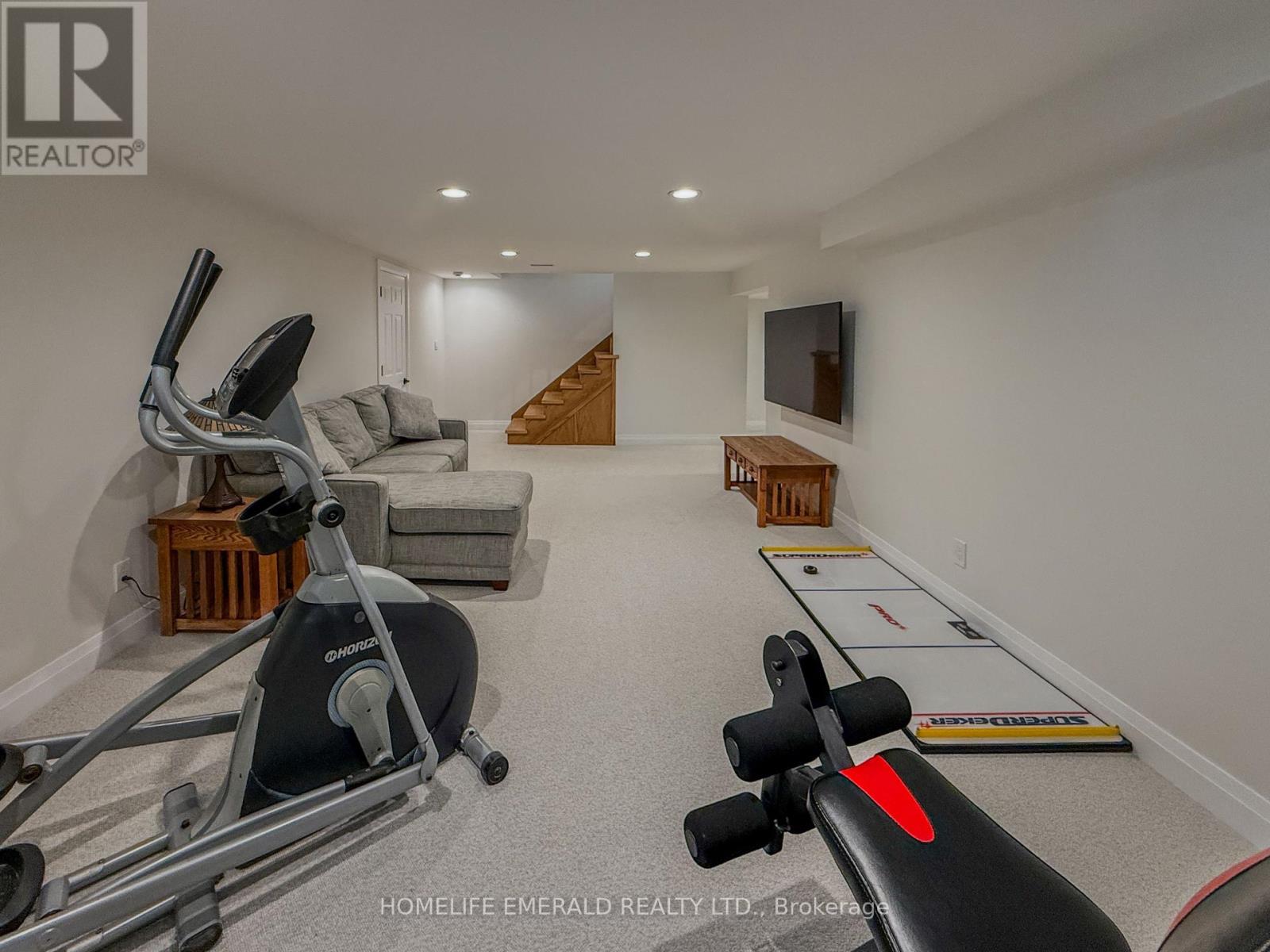 2391 SEADON ROAD - 38