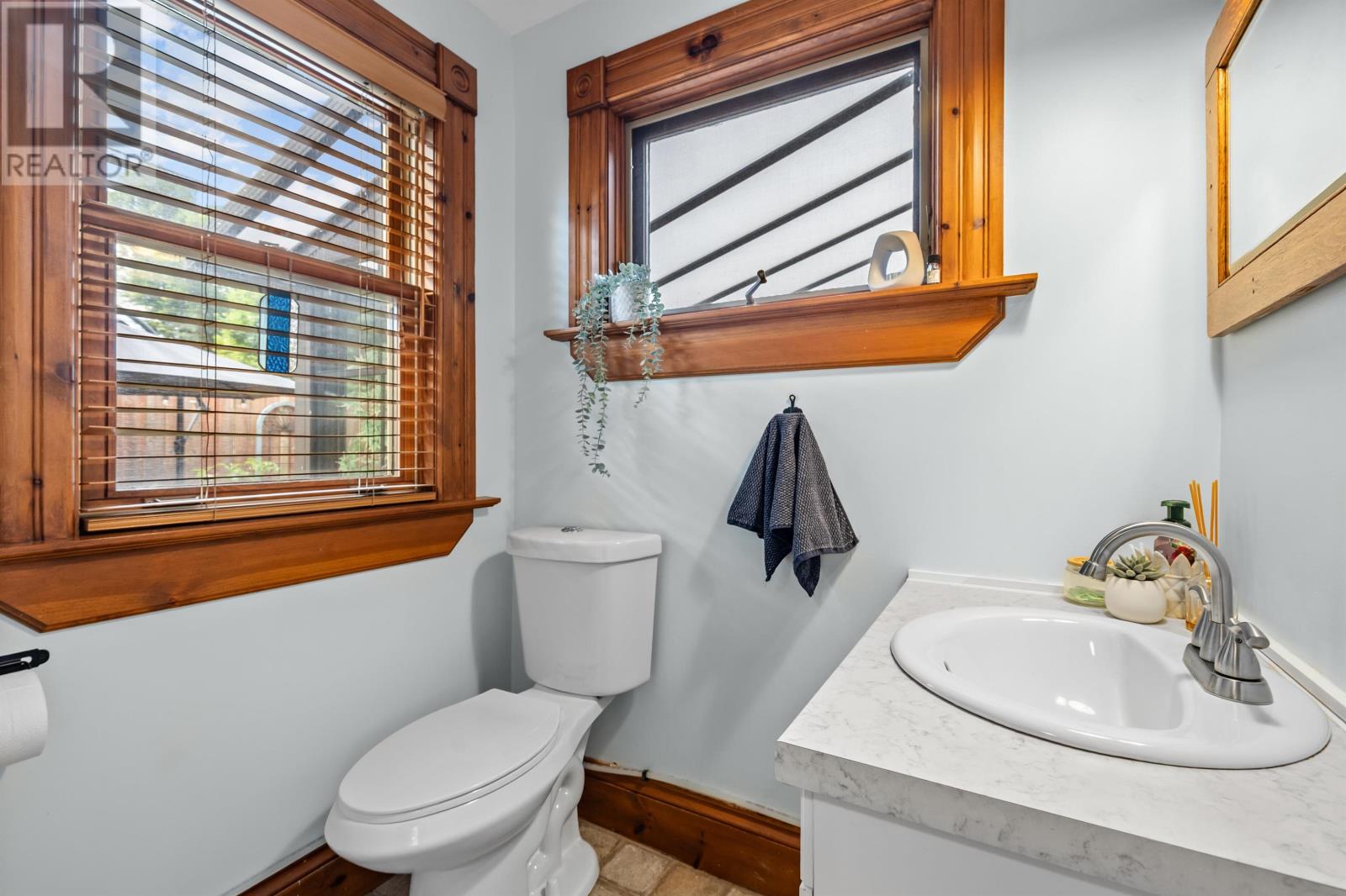 18 Kent Street - 19