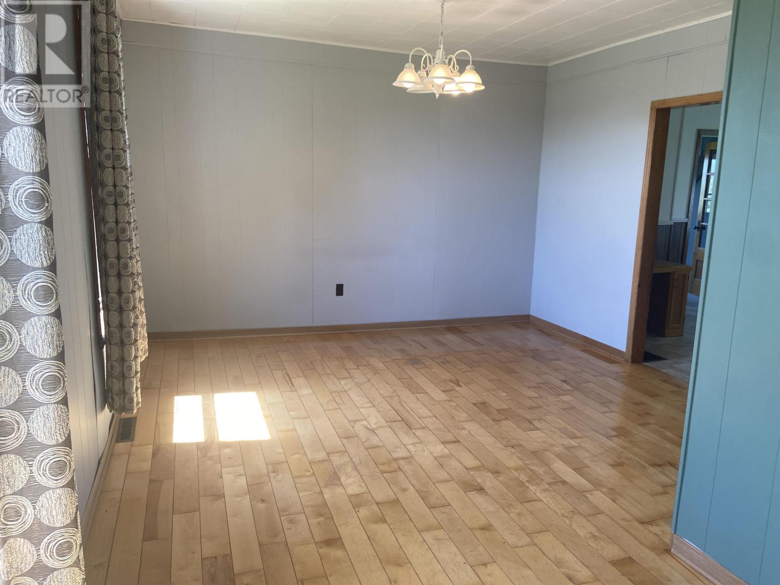 760 Baltic Road - 14
