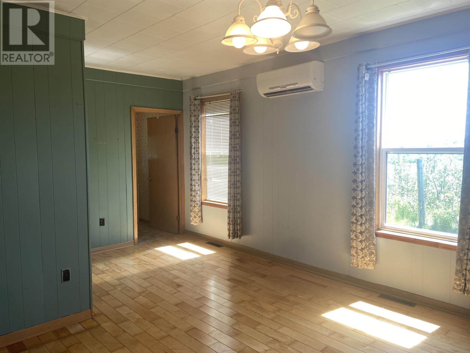 760 Baltic Road - 15