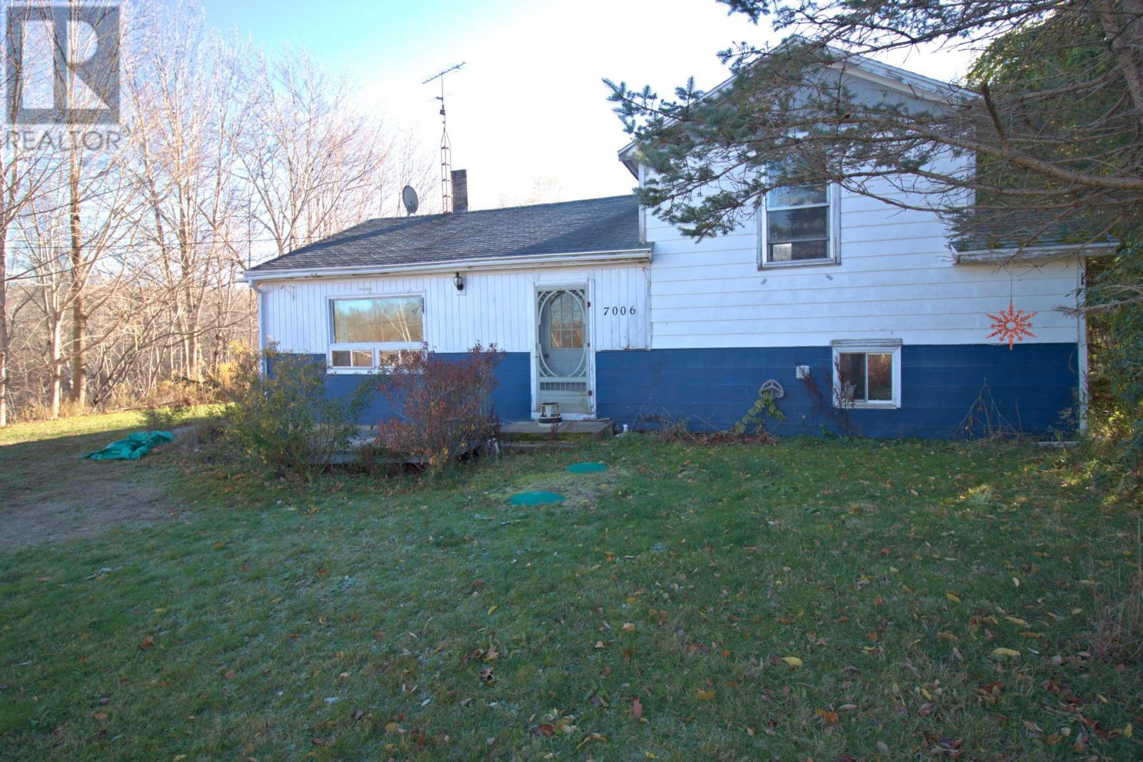 7006 Highway 201 - 12