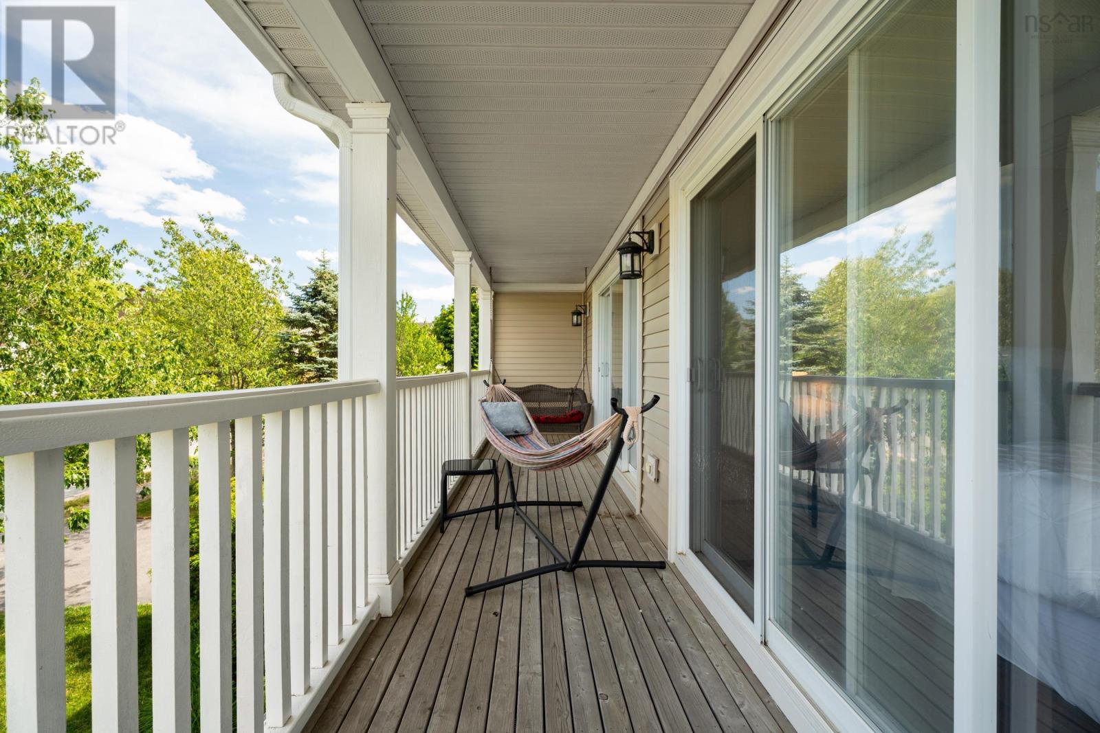 27 Stirling Avenue - 28