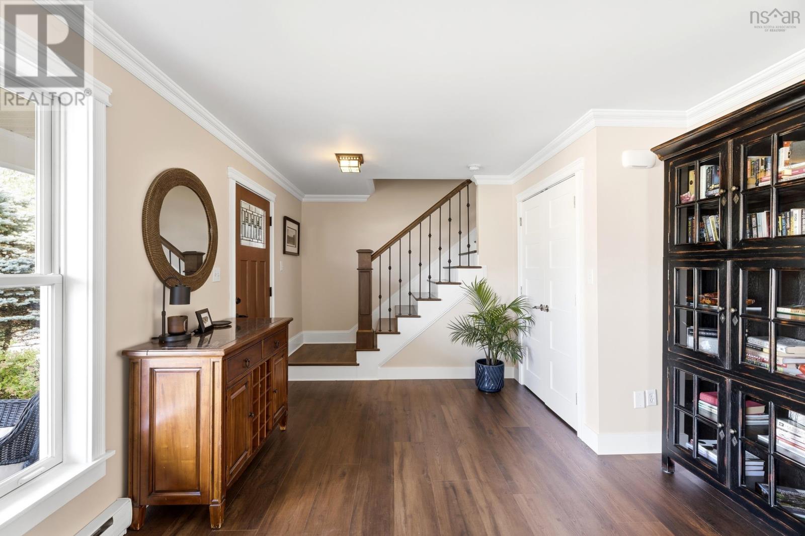 27 Stirling Avenue - 8