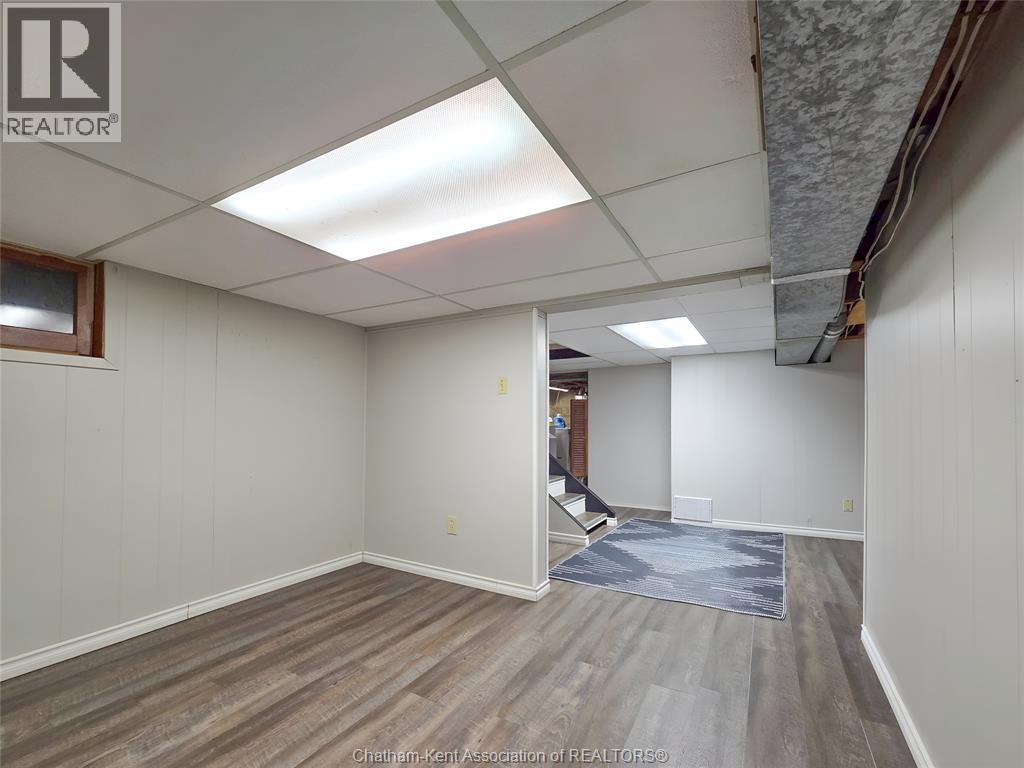 426 Victoria AVENUE - 30