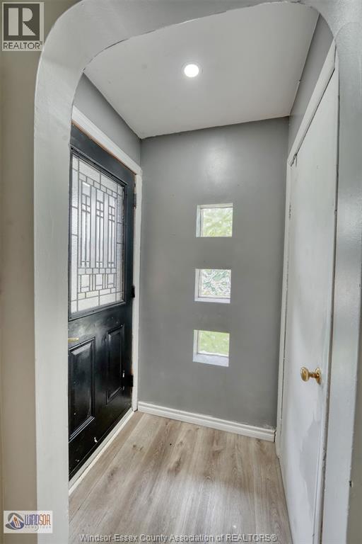 736 PARTINGTON AVENUE - 8