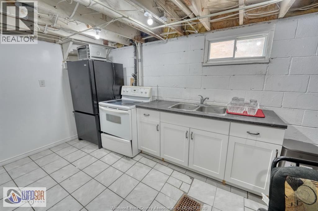 736 PARTINGTON AVENUE - 31