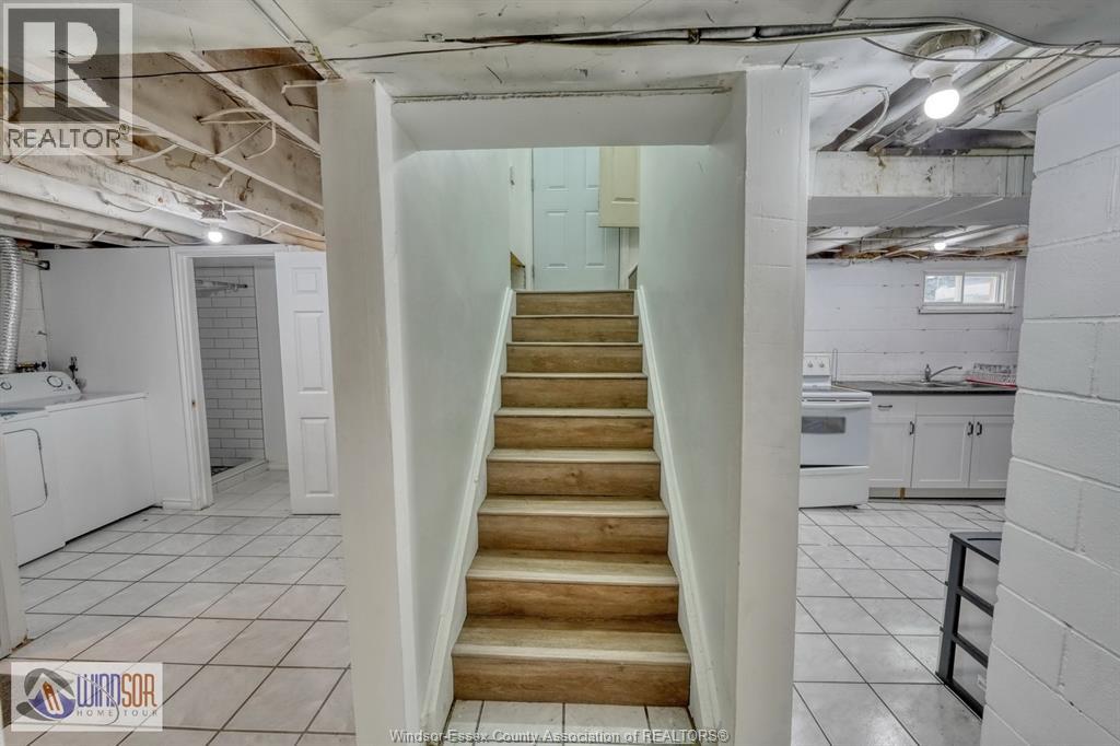 736 PARTINGTON AVENUE - 27