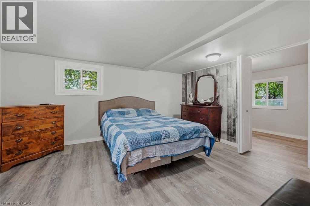 458 DAVIS Street - 24
