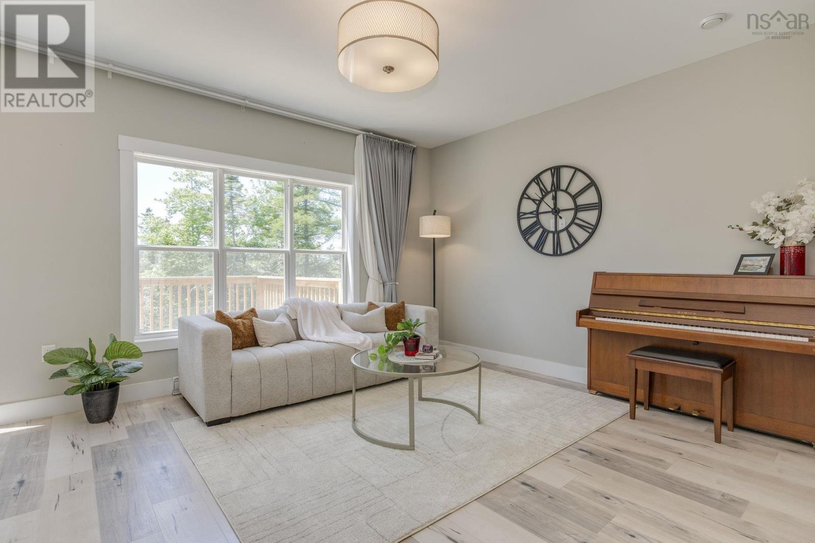 60 Higgins Avenue - 3