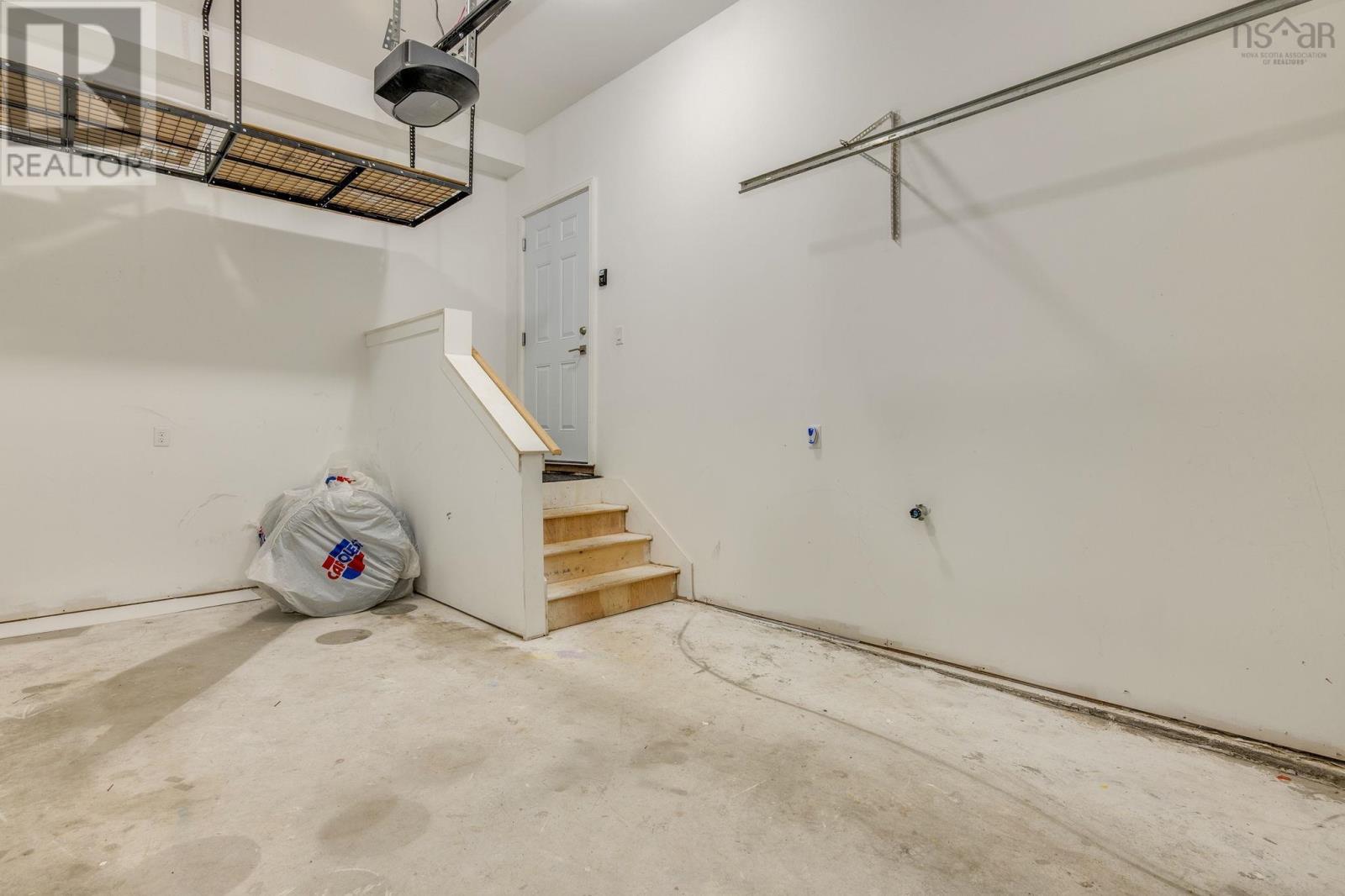 60 Higgins Avenue - 36
