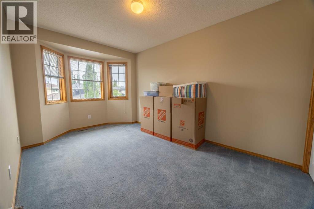 19 Mckenzie Lake Manor SE - 21
