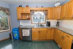 28 30 Bradford Road, Carman, MB R0G0J0 Photo 18